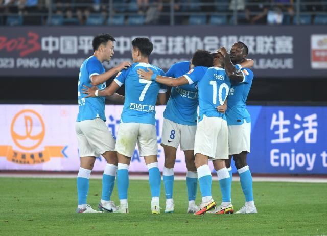 赢下榜尾大战大连人暂离降级区 谢晖:还不能庆祝